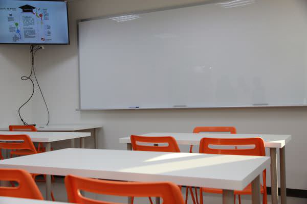 专访艾而欧语，抛弃光环坚守理念：电商经理人成功走出自己的教育品牌市场